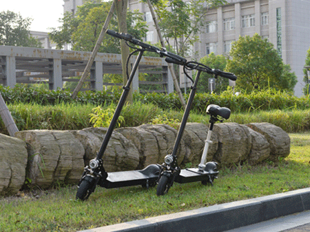 共享電動滑板車陸續入駐大學校園，意味著什么？